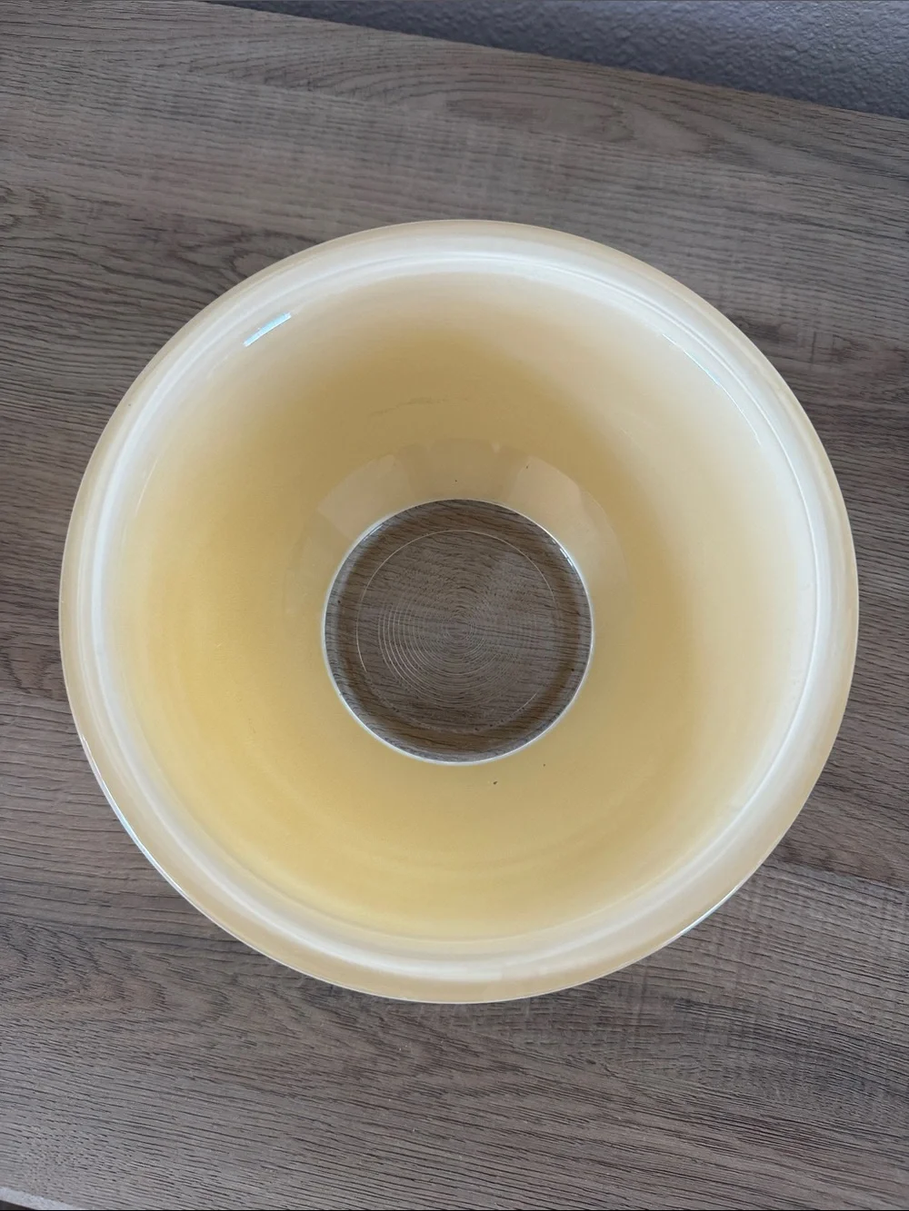 Pyrex pastel yellow